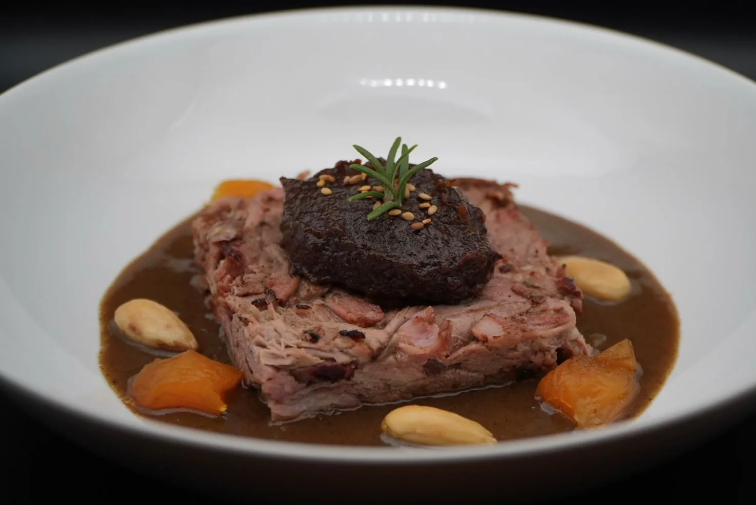 Cordero a Baja Temperatura con Chutney de Ciruela Pasa